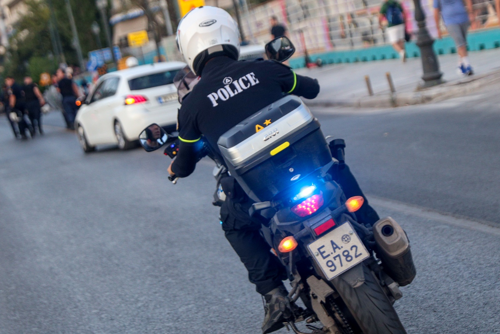 Θεσσαλονίκη: Άγρια καταδίωξη έξω από το ΑΧΕΠΑ – Σπασμένα τζάμια, φωνές και ένα κλεμμένο ΙΧ