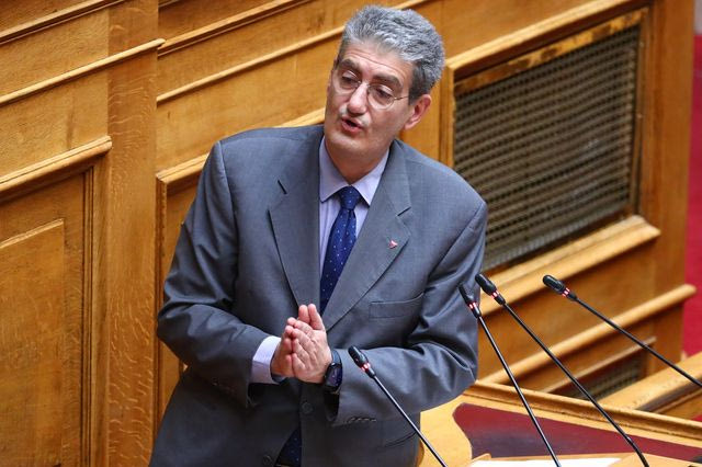 Ο κοινοβουλευτικός εκπρόσωπος του ΣΥΡΙΖΑ-ΠΣ Χρήστος Γιαννούλης