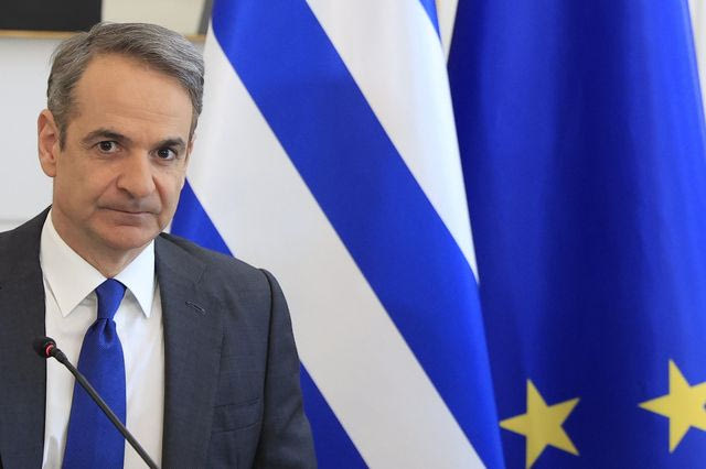 Ραντεβού, ΟΠΕΚΕΠΕ και Predator γωνία…