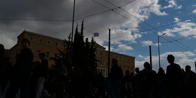 Καρέ από αντικυβερνητική πορεία