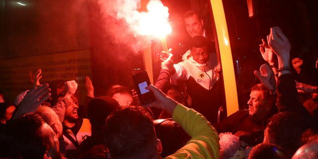 ΑΕΚ: Hφαίστειο η Νέα Φιλαδέλφεια, η αποστολή της Ένωσης αποθεώθηκε από χιλιάδες οπαδούς