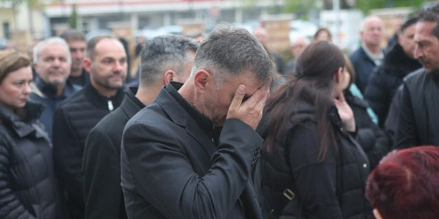 Στέφανος Μπορμπόκης: Συγκίνηση στο τελευταίο αντίο