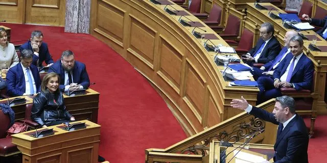 Το μαγκάλι, ο Μυλωνάκης και οι απόντες υπουργοί