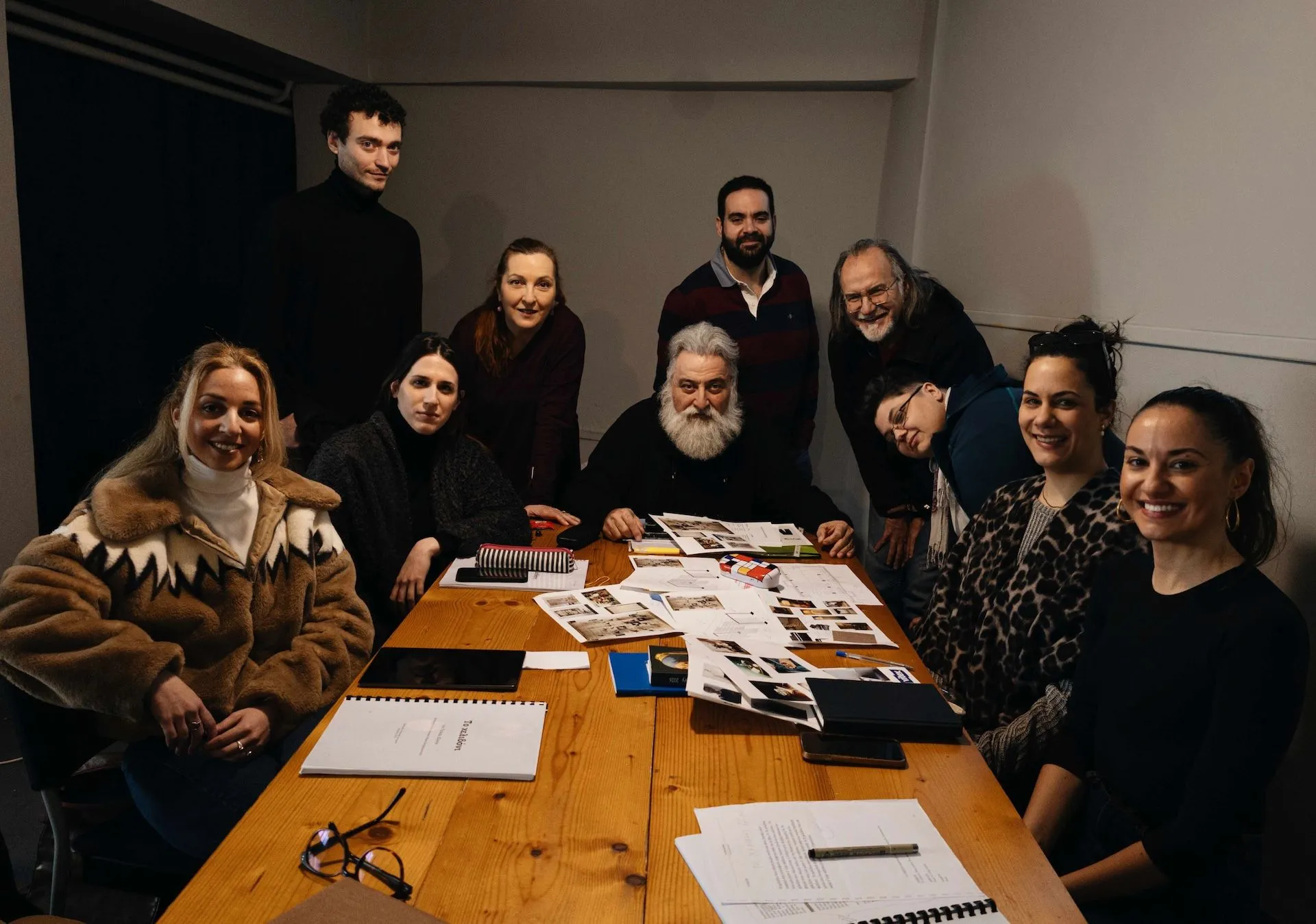 Οι συντελεστές της παράστασης το Χελιδόνι