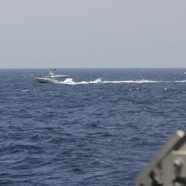 Ενταση στα Στενά του Ορμούζ