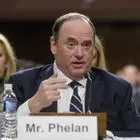 Ο Τζον Φέλαν