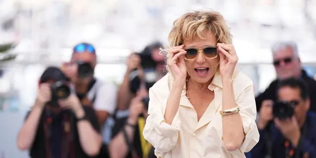 Βαλέρια Γκολίνο: “Όσο μεγαλώνω, τόσο πιο σημαντική γίνεται για μένα η γυναικεία φιλία”