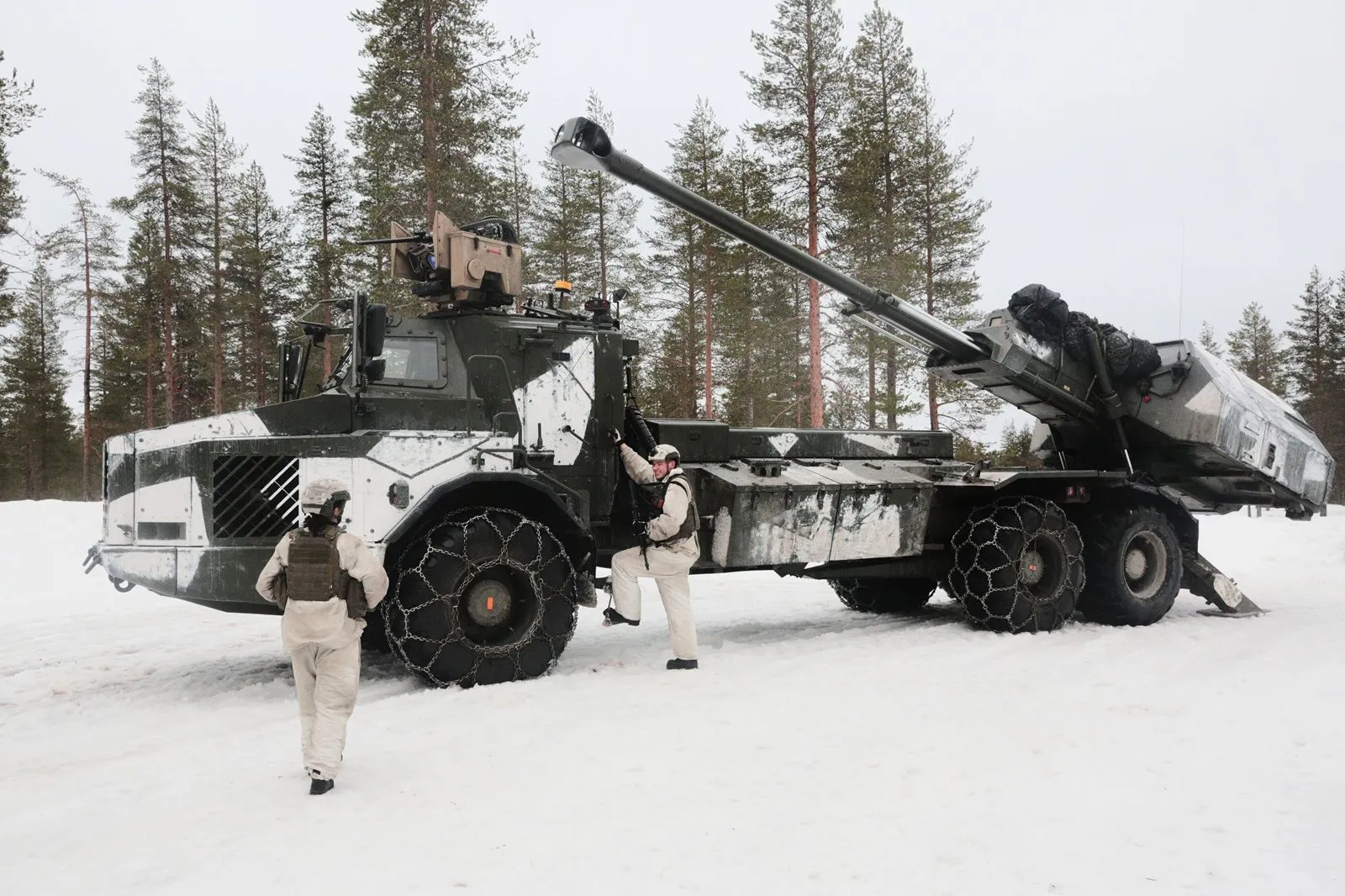Στρατιωτική άσκηση του ΝΑΤΟ στο Ροβανιέμι της Φινλανδίας