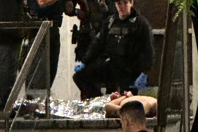 Για απόπειρα δολοφονίας του Τραμπ κατηγορείται ο δράστης της επίθεσης στο Δείπνο