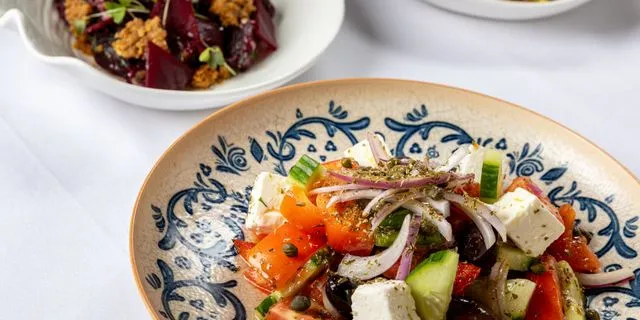 Ελληνικές σαλάτες στο Delos