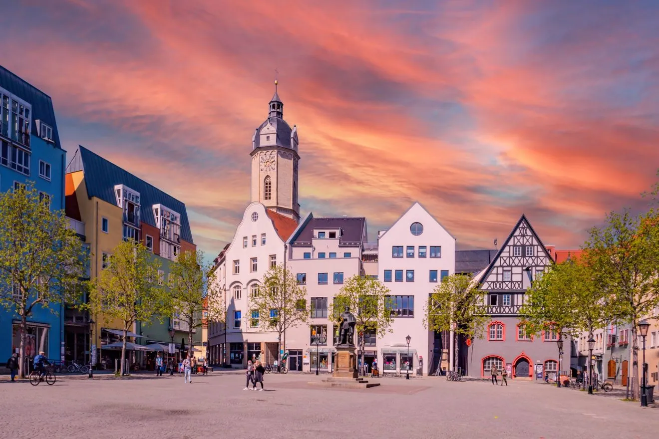 Η πλατεία της αγοράς στο κέντρο της Ιένα (Jena)