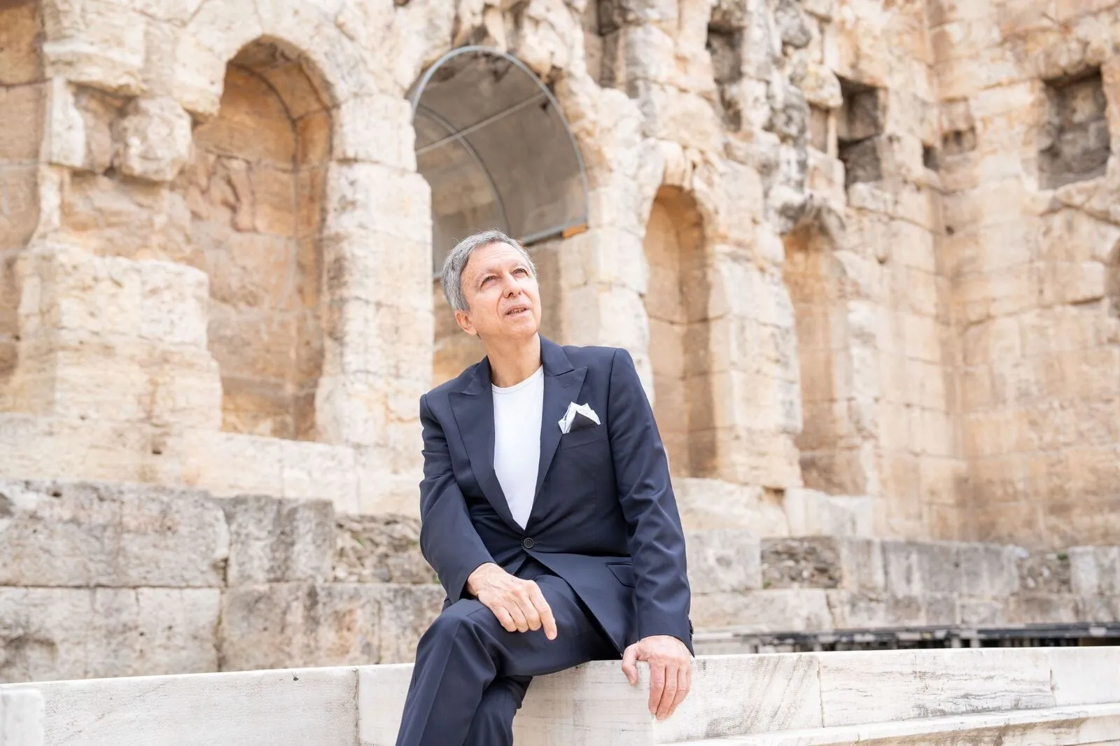 Ο Λουκάς Καρυτινός