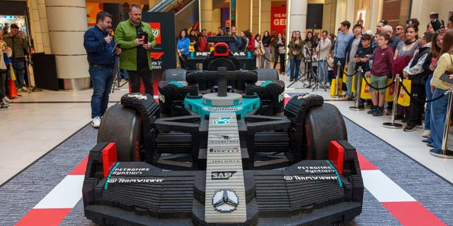 H LEGO® F1® Mercedes-AMG Petronas