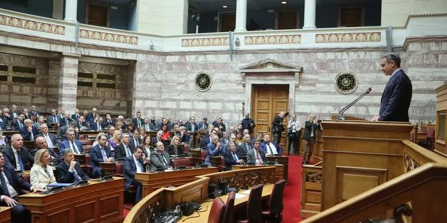 Στιγμιότυπο συνεδρίαση της Κοινοβουλευτικής Ομάδας της Νέας Δημοκρατίας υπό τον Κυριάκο Μητσοτάκη