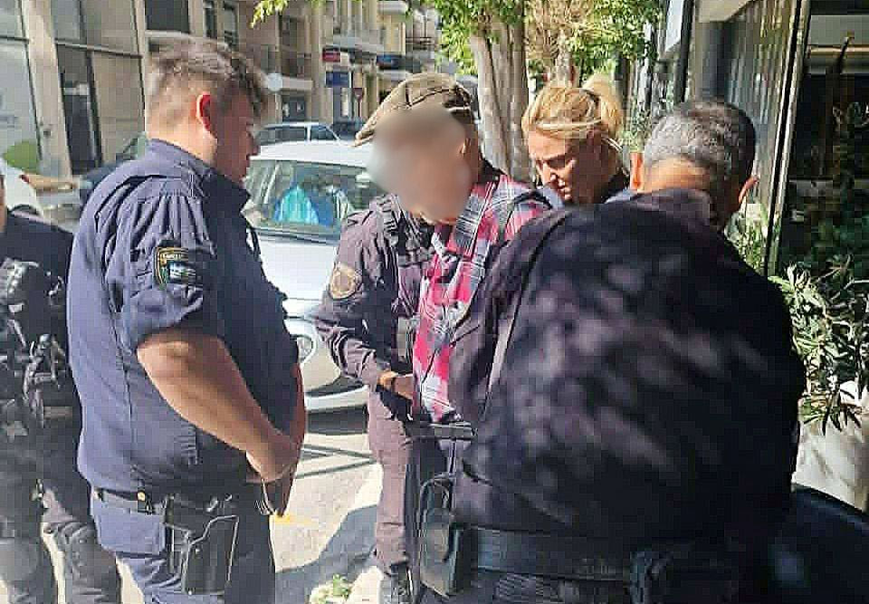 Πυροβολισμοί στην Αθήνα: Στη ΓΑΔΑ ο 89χρονος - Είχε βγάλει άδεια οπλοφορίας στα 81 του