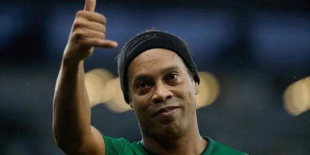 Ο Ροναλντίνιο