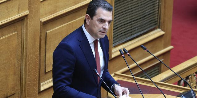 Σκρέκας: “Ζητώ την άρση ασυλίας μου – Η υπόθεση αφορούσε έναν πραγματικό αγρότη”