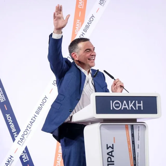 Ο “προγραμματικός” Τσίπρας, το κόμμα και… ο ΟΦΗ