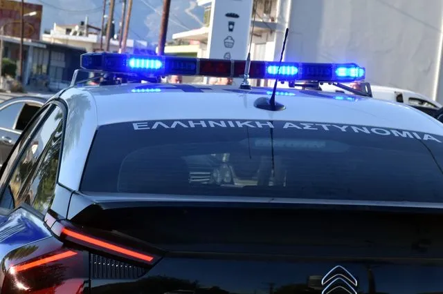 Περιπολικό της ΕΛ.ΑΣ σε τροχαίο ατύχημα