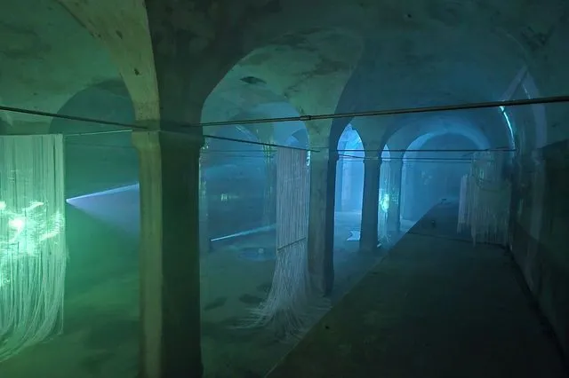 ΝΕΟn ΝΕΡΟ: Μια in situ πολυμεσική εγκατάσταση ψηφιακών τεχνών