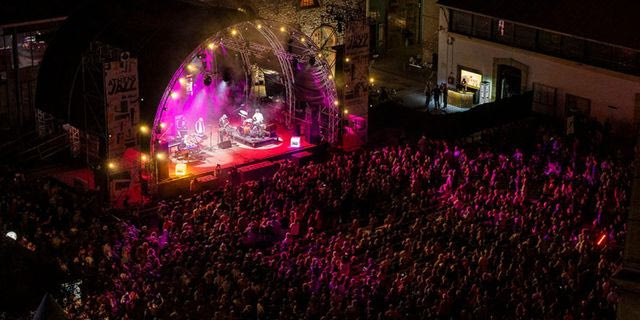 25 χρόνια Athens Jazz: Το φεστιβάλ-ορόσημο, στην επετειακή έκδοσή του, μεταμορφώνει την Τεχνόπολη Δήμου Αθηναίων