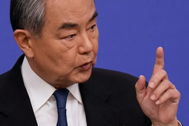 Ο Κινέζος υπουργός Εξωτερικών Ουάνγκ Γι