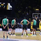 ΑΕΚ – Μπανταλόνα: Σιγή ενός λεπτού πριν το τζάμπολ στη μνήμη του Βασίλη Γκούμα