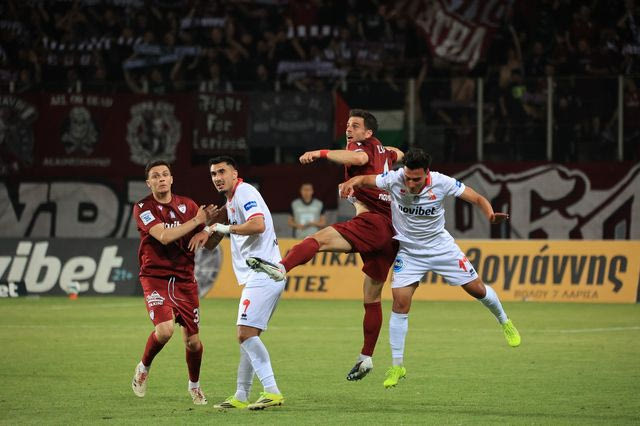 ΑΕΛ – Πανσερραϊκός 0-1: Νίκη “χρυσάφι” στη Λάρισα, βγήκε από τη ζώνη του υποβιβασμού