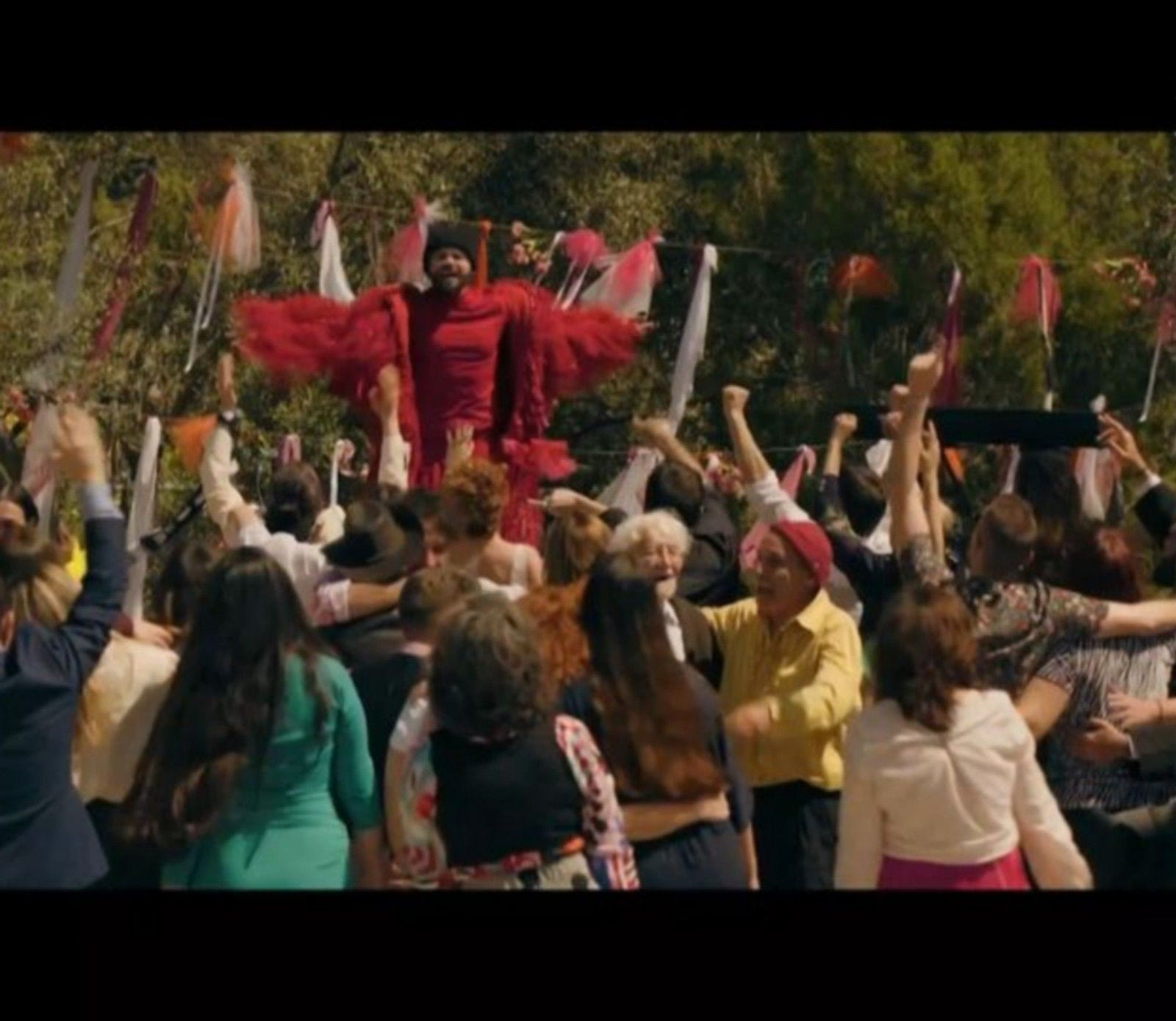 Ο Akylas ξεσήκωσε με το 