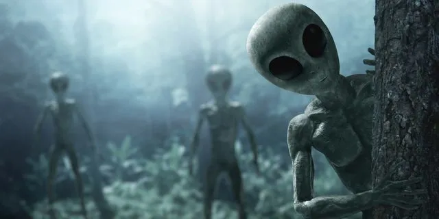 Αν υπάρχουν εξωγήινοι, τι θα σκέφτονται για εμάς;