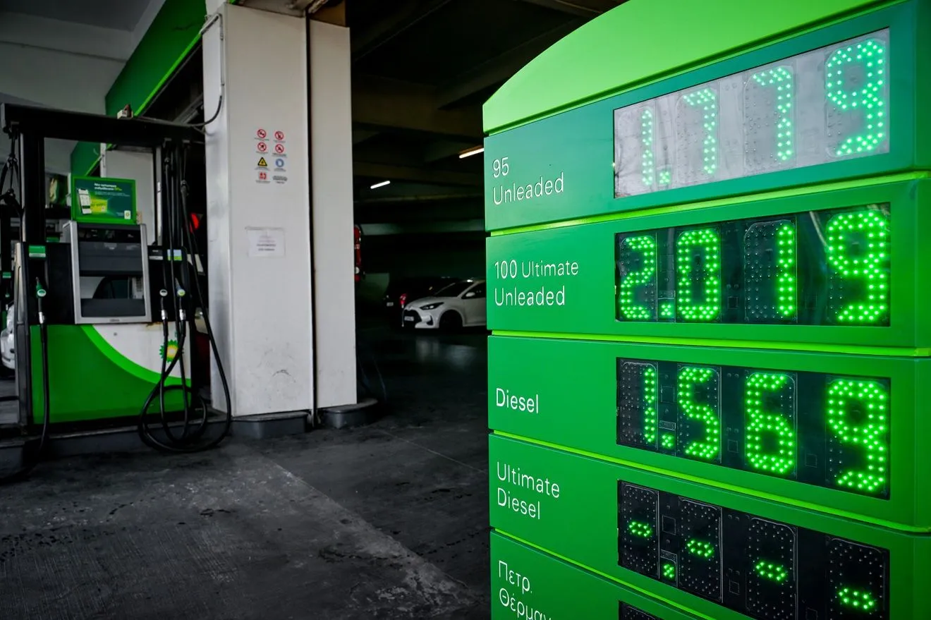 Στα ύψη οι τιμές σε αμόλυβδη βενζίνη και diesel πετρέλαιου κίνησης στα πρατήρια καυσίμων - Αθήνα, Τετάρτη 4 Μαρτίου 2026