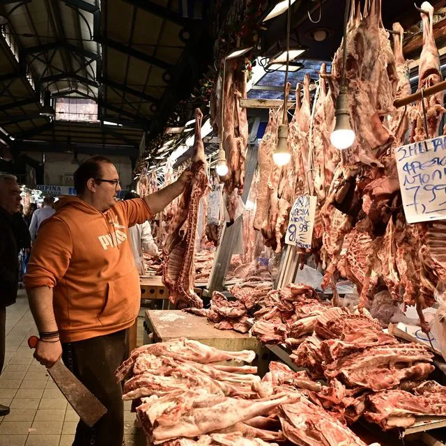 Εντατικοί έλεγχοι στην αγορά ενόψει Πάσχα – Πάνω από 300 επιθεωρήσεις σε όλη τη χώρα