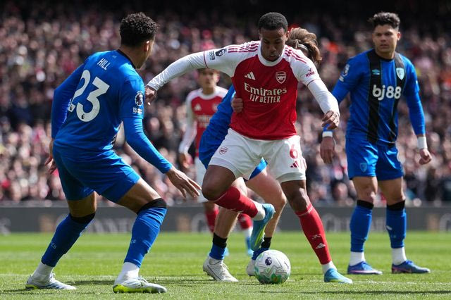 Άρσεναλ – Μπόρνμουθ