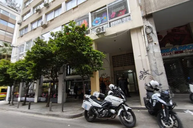 Θρίλερ με τη νεκρή γυναίκα στο κέντρο της Αθήνας - Τα σενάρια