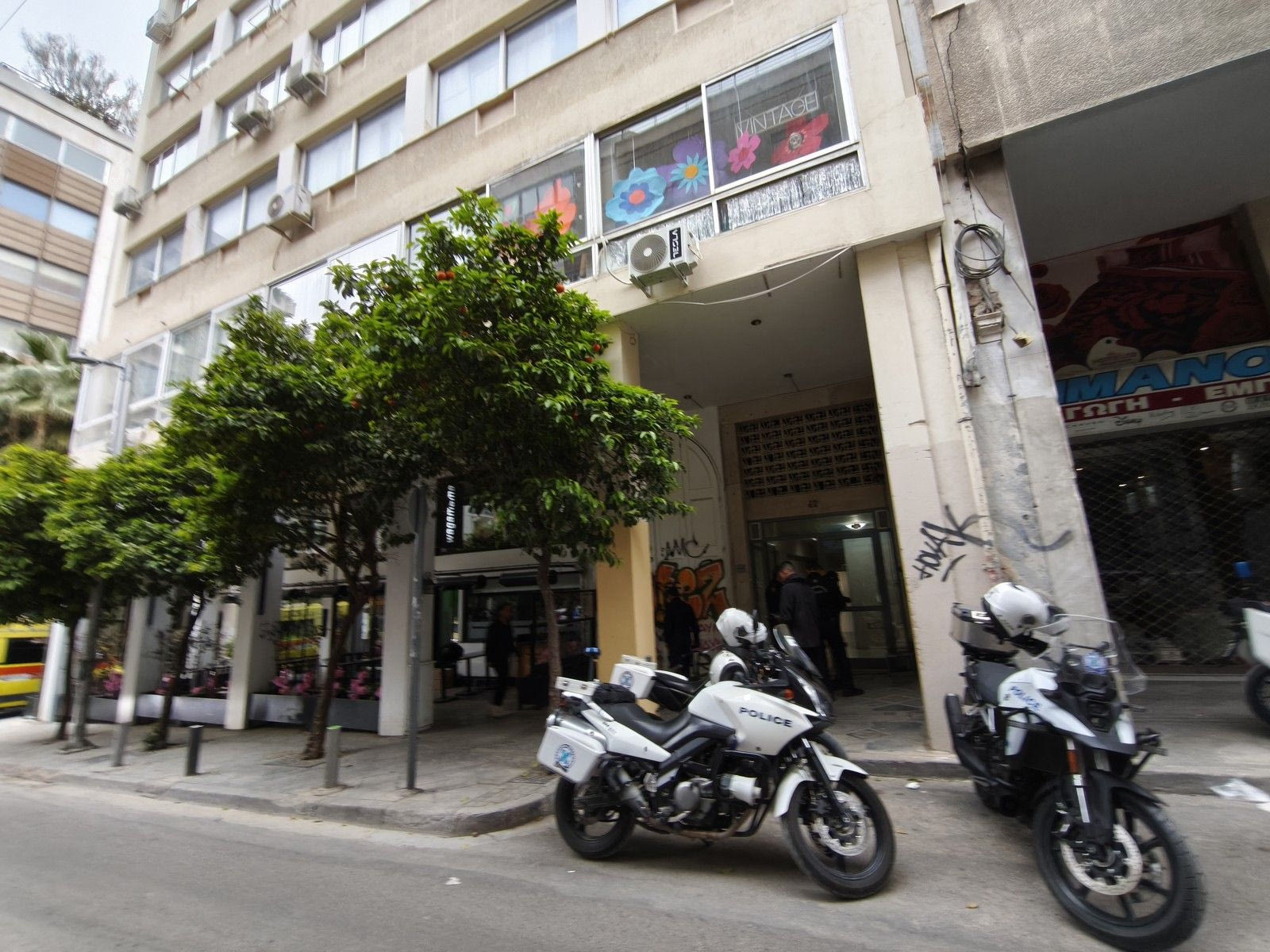 Θρίλερ με τη νεκρή γυναίκα στο κέντρο της Αθήνας - Τα σενάρια