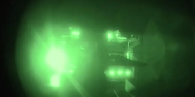 Νέο βίντεο από το ρεσάλτο πεζοναυτών των ΗΠΑ στο ιρανικό πλοίο – “Θα ανταποδώσουμε”