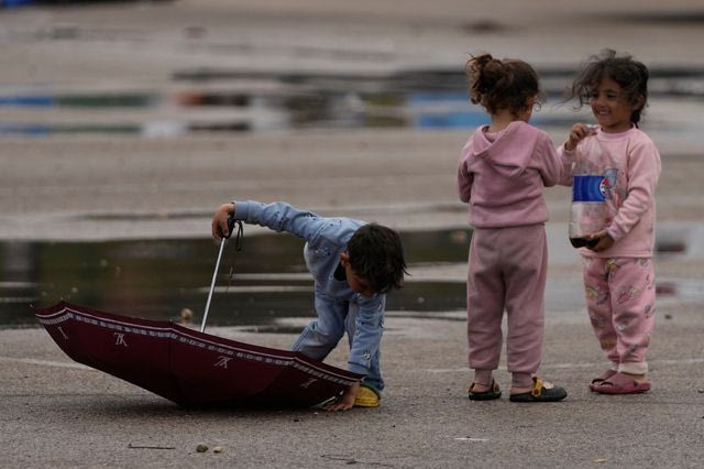 Ακόμα κι αν η σφαγή σταματήσει, το τραύμα στα παιδιά του Ιράν θα παραμείνει