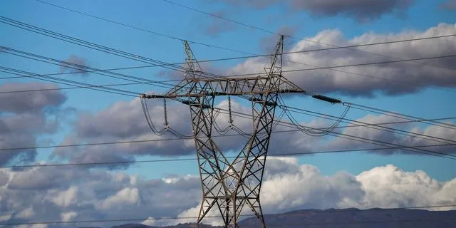 Υπερκάλυψη επτά φορές για το τοπικό ομόλογο της ΔΕΗ στη Δυτική Μακεδονία