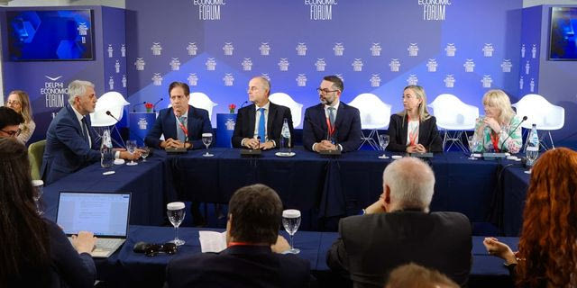 11ο Οικονομικό Φόρουμ των Δελφών: Κρίσιμη συζήτηση για τη λειψυδρία – “Δεν εφησυχάζουμε”