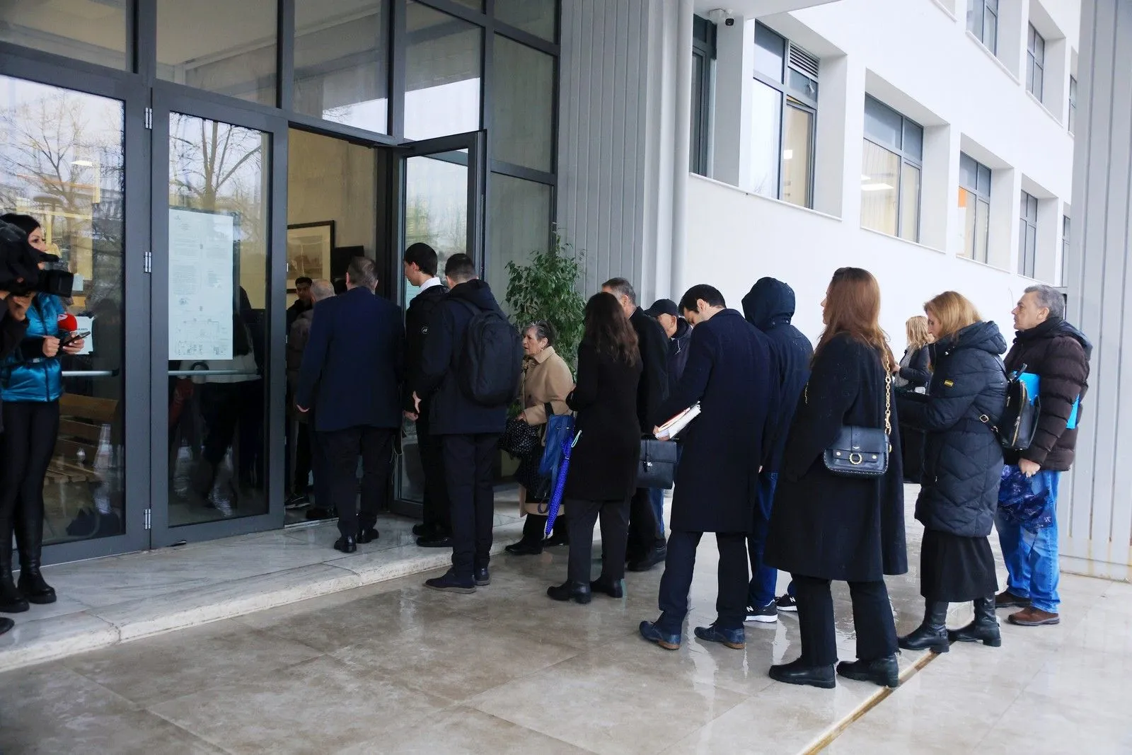 ΔΙΚΗ ΤΗΣ ΥΠΟΘΕΣΗΣ ΤΩΝ ΧΑΜΕΝΩΝ ΒΙΝΤΕΟ ΤΩΝ ΤΕΜΠΩΝ ΣΤΑ ΔΙΚΑΣΤΗΡΙΑ ΤΗΣ ΛΑΡΙΣΑΣ