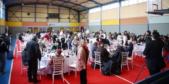 Δούκας: Η Αθήνα ανοίγει την αγκαλιά της προσφέροντας όχι μόνο ένα γεύμα, αλλά και ένα αίσθημα φροντίδας