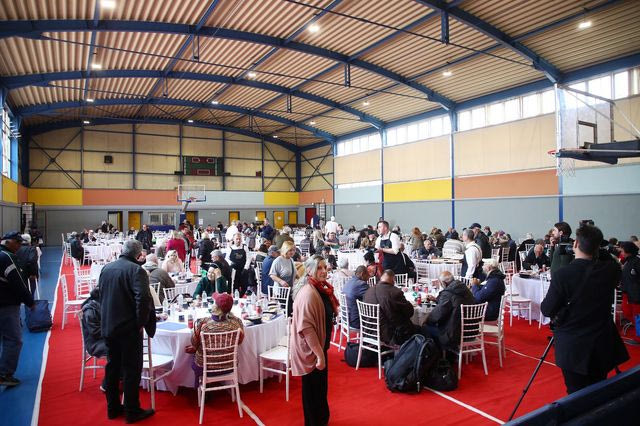 Δούκας: Η Αθήνα ανοίγει την αγκαλιά της προσφέροντας όχι μόνο ένα γεύμα, αλλά και ένα αίσθημα φροντίδας