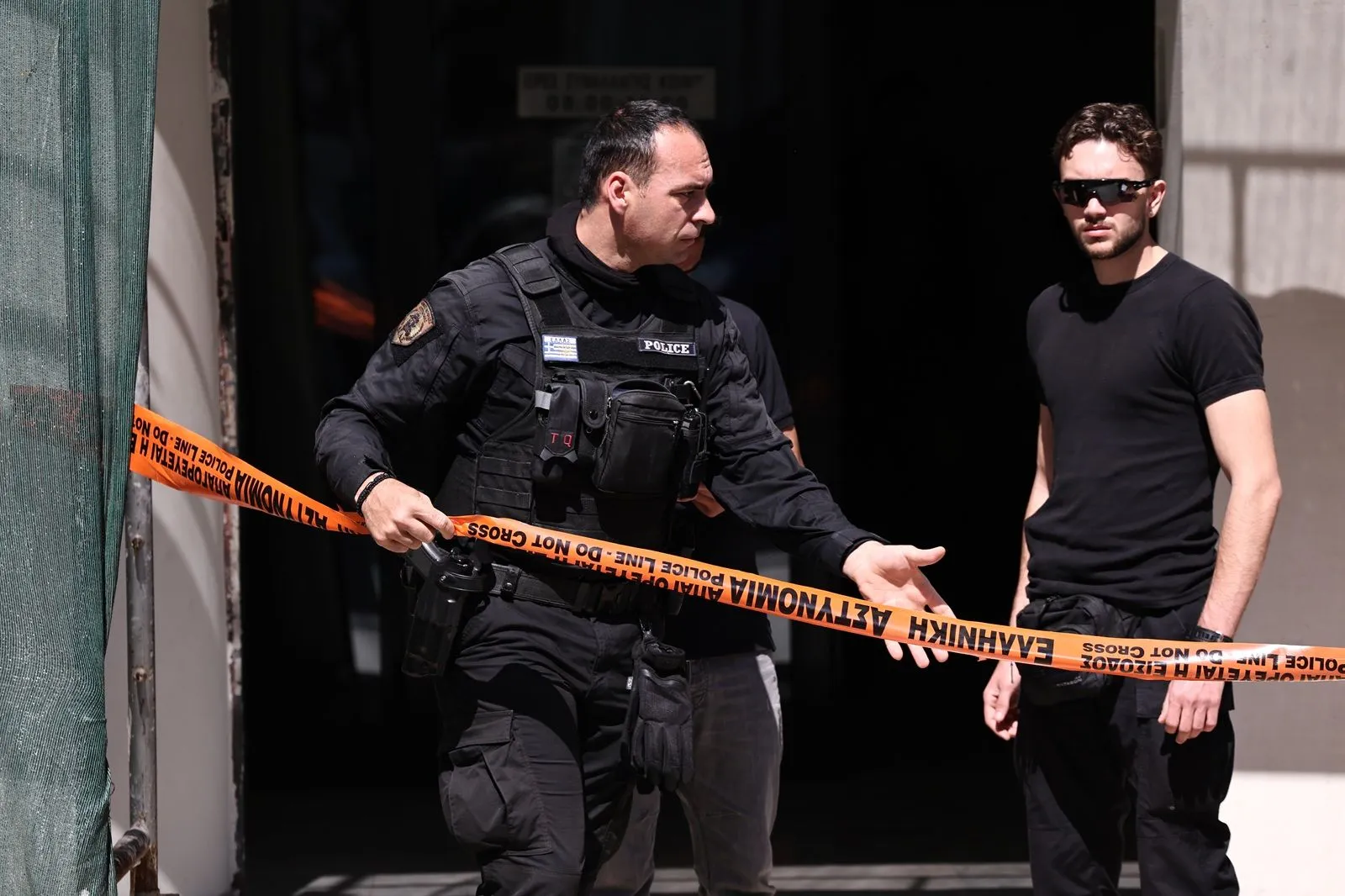 Ένας 89χρονος άνοιξε πυρ με καραμπίνα στον ΕΦΚΑ του Κεραμεικού – Ένας τραυματίας