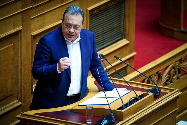 Φάμελλος: “Έχετε χάσει κάθε αξιοπιστία, είστε βουτηγμένοι στα σκάνδαλα και την διαφθορά”