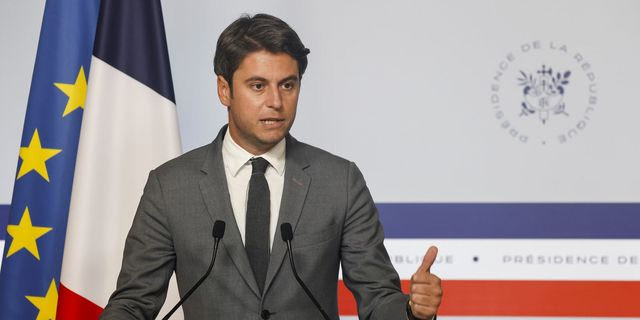 Γκαμπριέλ Ατάλ: Αποκάλυψε πως ο πρώην υπουργός Στεφάν Σεζουρνέ είναι “ο έρωτας της ζωής του”