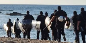 Απόβαση ΜΑΤ στη Γαύδο – “Σήμερα δεν είναι το τέλος, αλλά η αρχή”