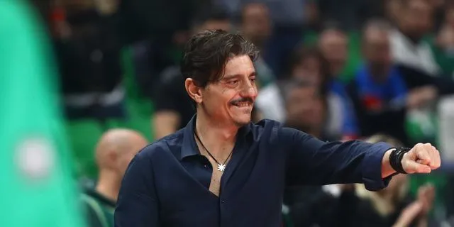 Η ΚΑΕ Ολυμπιακός ζήτησε τον αποκλεισμό του Γιαννακόπουλου και την τιμωρία του Αταμάν