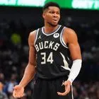 Στα άκρα η σχέση Γιάννη Αντετοκούνμπο – Μιλγουόκι Μπακς