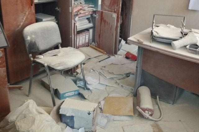 Γλυφάδα: Βανδάλισαν το 5ο Γυμνάσιο και Λύκειο – Πήραν υπολογιστές και 8.000 ευρώ