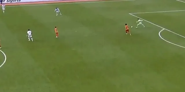 Το γκολ της χρονιάς από τον Γιαννιώτη με εκτέλεση από τη δική του περιοχή – Βίντεο